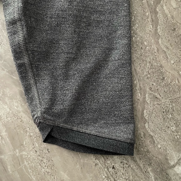 Lululemon 7/8 Leggings - Picture 2 of 4